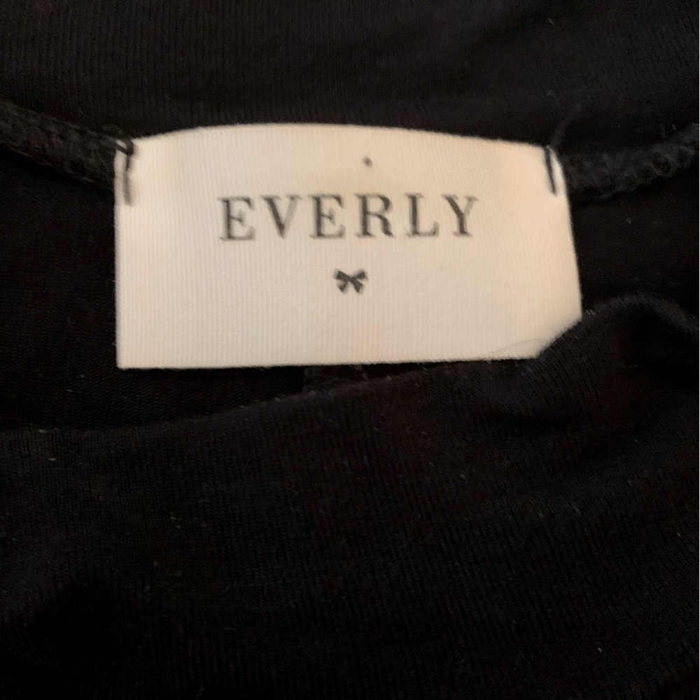 💕EVERLY💕OFF THE SHOULDER KNIT DRESS. NWOT. EXCELLENT CONDITION! - Picture 4 of 8